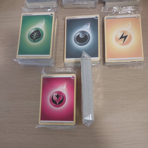 12 Unopened Pokemon Energy Packs - Picture 2 of 3
